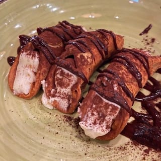 Sicilian Cannoli